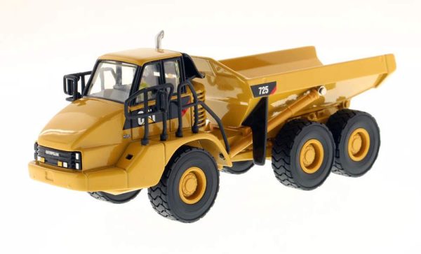 CAT 725 Articulated Truck
