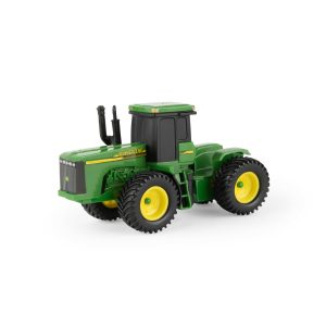 John Deere 4WD Tractor